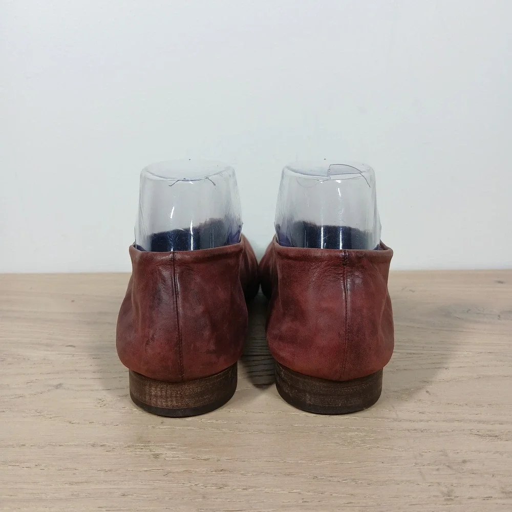 Coclico Flats Womens 9 Burgundy Leather Asymmetrical Slip On Ballet Artisan